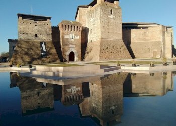 01.jpg - Abbigliamento - Intimo Via Sigismondo 95, Rimini - foto 2