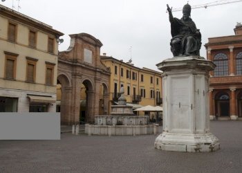 Piazza Cavour.JPG - Abbigliamento - Intimo Via Sigismondo 95, Rimini - foto 4