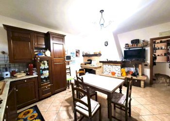 2.jpeg - Appartamento Via Battisti, Montecchio - foto 3