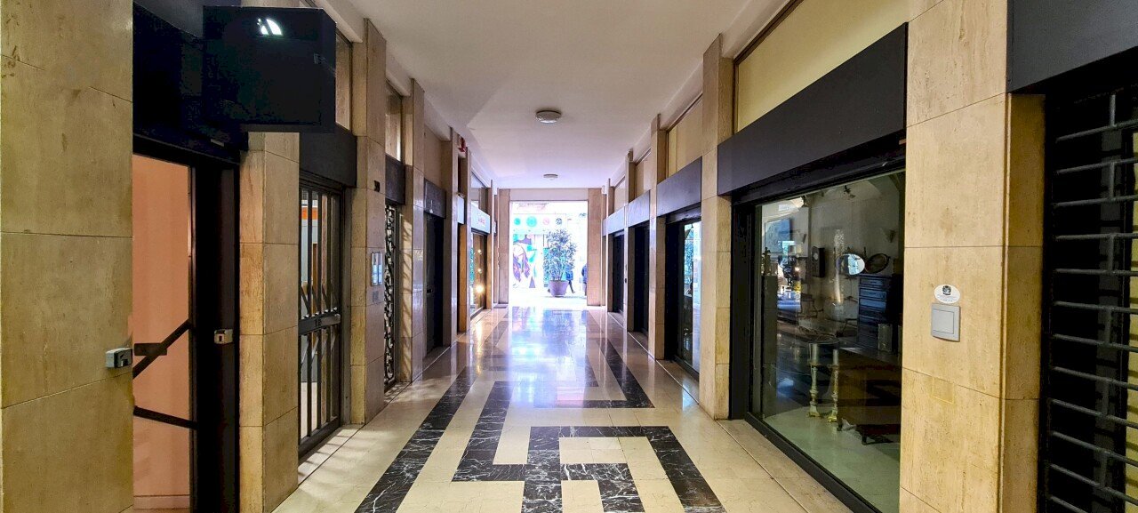 20240118_153332.jpg - Locale Commerciale CORSO PALESTRO 37/E, Brescia - foto 2