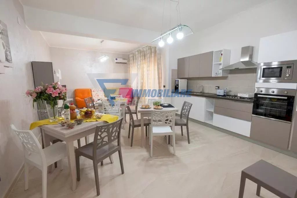 Apartment Viale Epipoli, Siracusa - photo 1