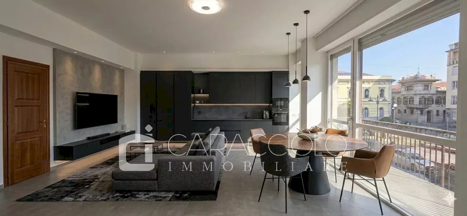 Three-room apartment Piazza Trento e Trieste, Busto Arsizio - photo 1