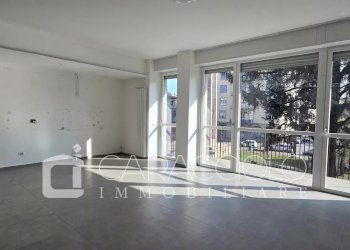 Three-room apartment Piazza Trento e Trieste, Busto Arsizio - photo 20