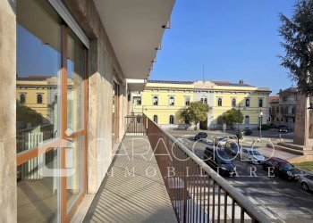 Three-room apartment Piazza Trento e Trieste, Busto Arsizio - photo 24