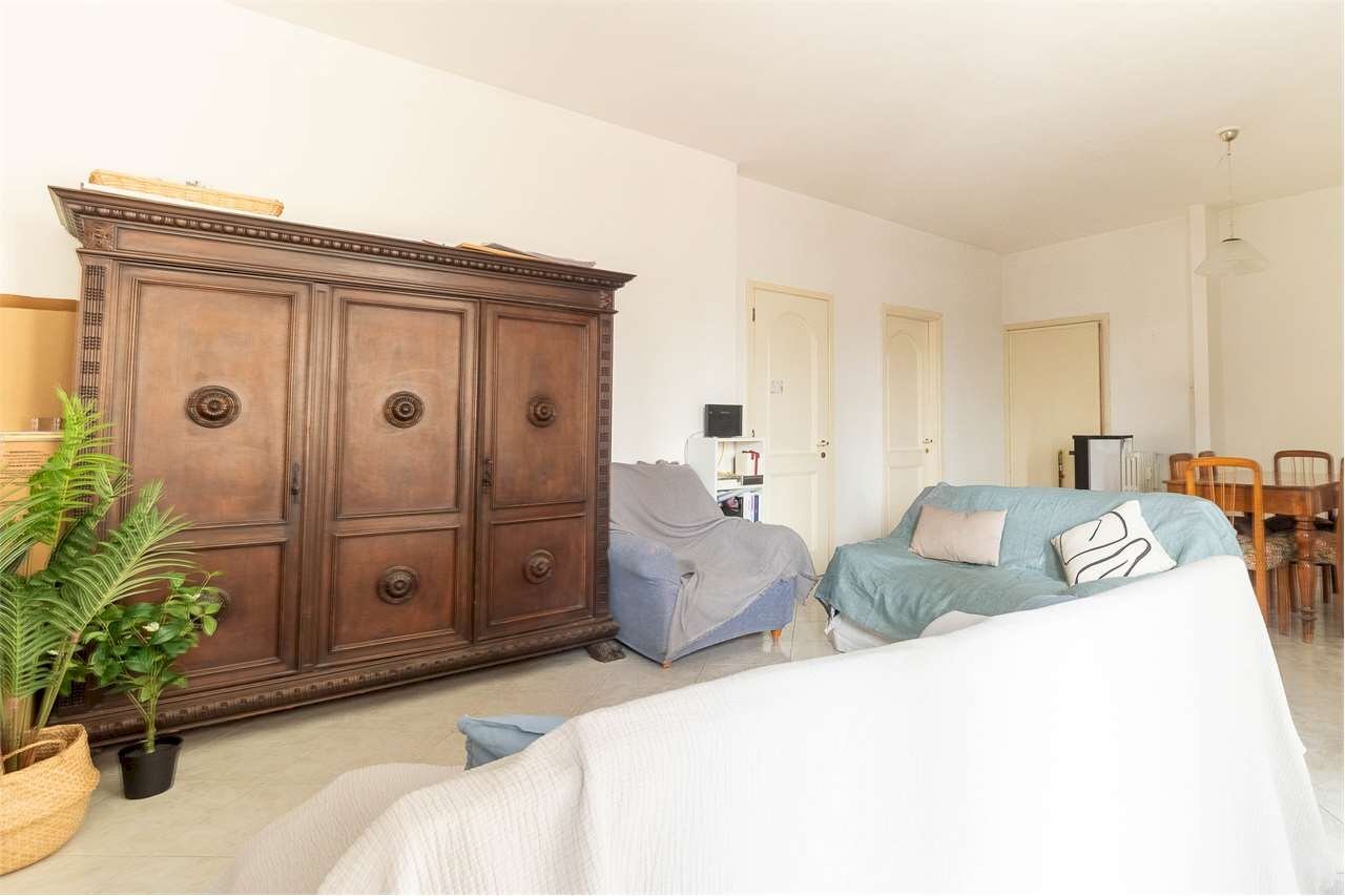 Four-room apartment Modena (neighborhood Circoscrizione 1) - photo 2