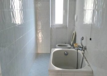 Trilocale Savona - foto 9