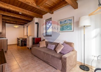 Casa indipendente Via Mombarone, 14
Centro, Donato - foto 58