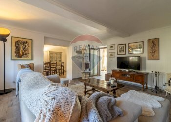 Casa indipendente Via Mombarone, 14
Centro, Donato - foto 29