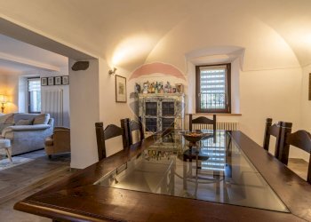 Casa indipendente Via Mombarone, 14
Centro, Donato - foto 34