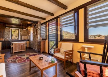 Casa indipendente Via Mombarone, 14
Centro, Donato - foto 45