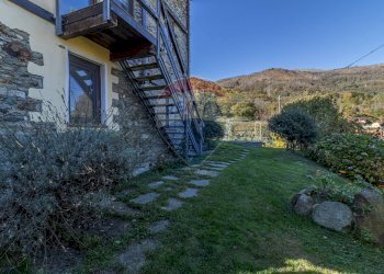 Casa indipendente Via Mombarone, 14
Centro, Donato - foto 52