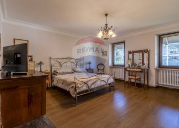 Casa indipendente Via Mombarone, 14
Centro, Donato - foto 23