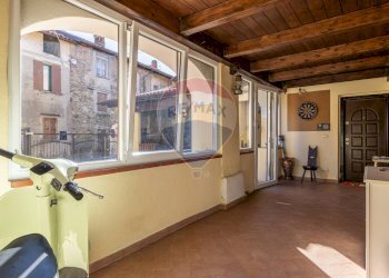 Casa indipendente Via Mombarone, 14
Centro, Donato - foto 68