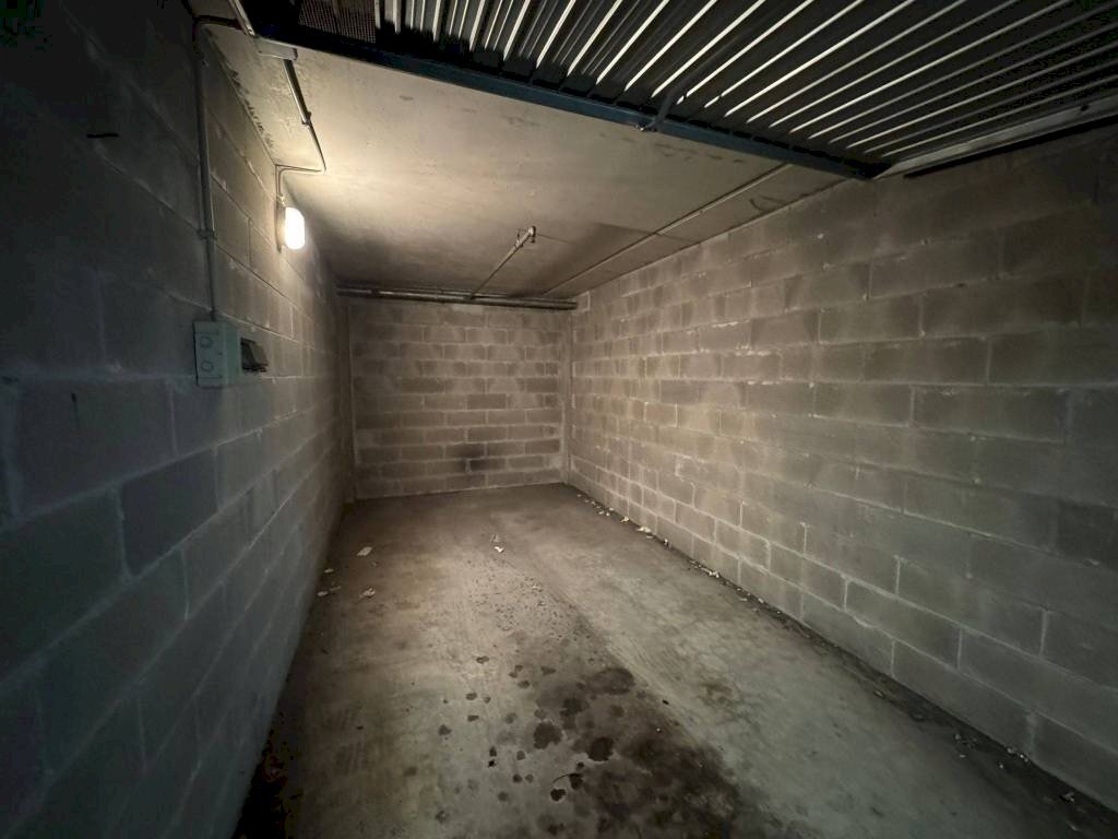 Box Genova (neighborhood Sampierdarena) - photo 1