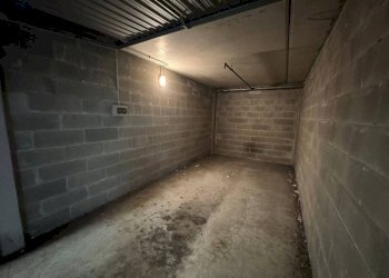 Box Genova (neighborhood Sampierdarena) - photo 3