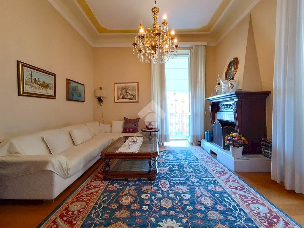 Apartment Corso G. Garibaldi, Sanremo - photo 1