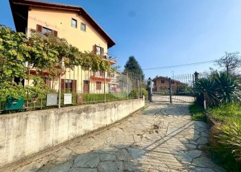 One-room apartment Via della Nombarda, Reano - photo 1