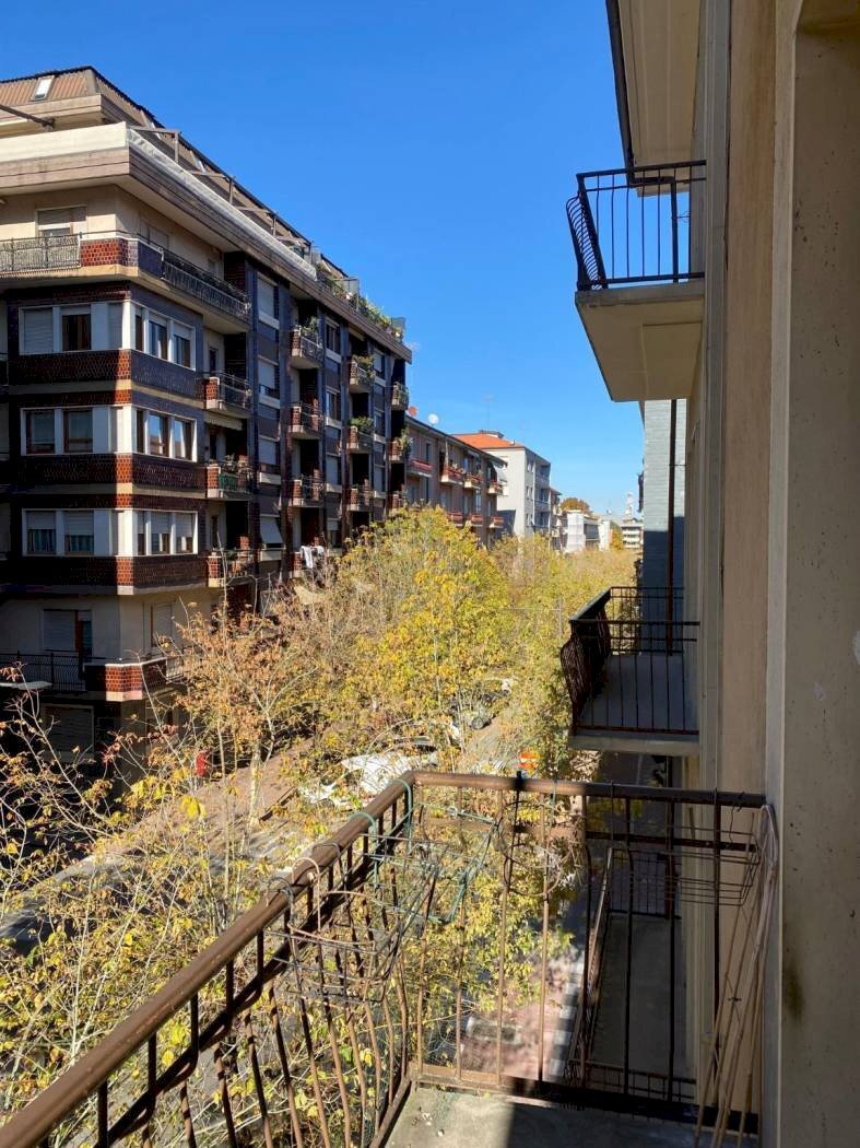 Three-room apartment Via Pier Carlo Boggio, 39, Cuneo (neighborhood Cuneo Nuova) - photo 2