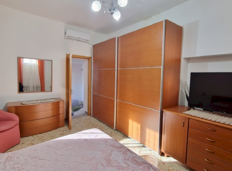 Independent house Mondragone - photo 2