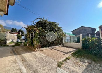 Semi-detached house Via Magnetti, Coassolo Torinese - photo 42