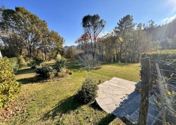 Villa Via trezzo, 147 
 Beverino, Beverino - foto 48