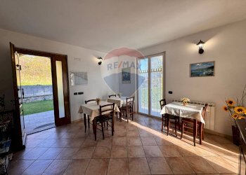 Villa Via trezzo, 147 
 Beverino, Beverino - foto 72