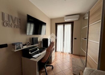 Portion of a house Via Bruna, San Francesco al Campo - photo 13