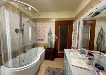 Portion of a house Via Bruna, San Francesco al Campo - photo 17