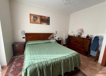 Portion of a house Via Bruna, San Francesco al Campo - photo 24