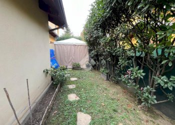 Portion of a house Via Bruna, San Francesco al Campo - photo 28