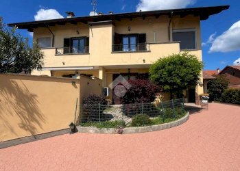 Porzione di casa Via Bruna, San Francesco al Campo - foto 1