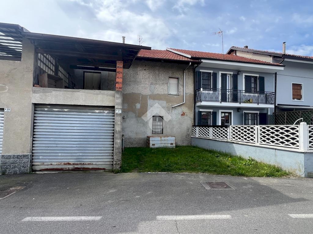 Semi-detached house Via Teppi, San Francesco al Campo - photo 2