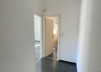 Bilocale Genova (zona San Teodoro) - foto 11