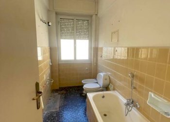 Bilocale Genova (zona San Teodoro) - foto 12