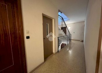 Two-room apartment Piazza Vittorio Veneto, Paesana - photo 11