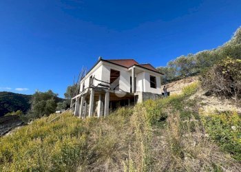Villa Regione Tuvi, Taggia - photo 7
