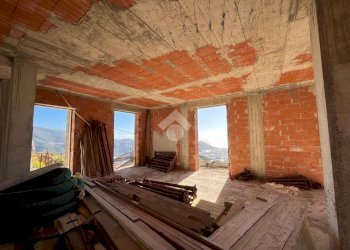Villa Regione Tuvi, Taggia - photo 9