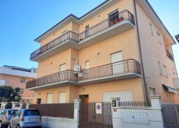 Foto 1 - Appartamento via Garibaldi, Alba Adriatica - foto 1