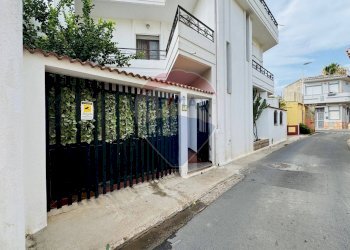 ingresso - Casa indipendente Via Giacomo Puccini
 
6/a, Maracalagonis - foto 1