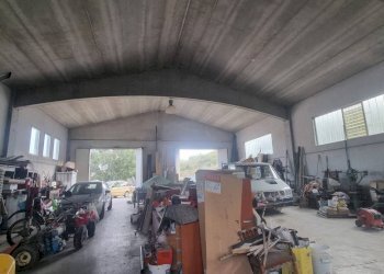 Interno non residenziale - Capannone via Stradale per Asti, 72, Azzano d'Asti - foto 4