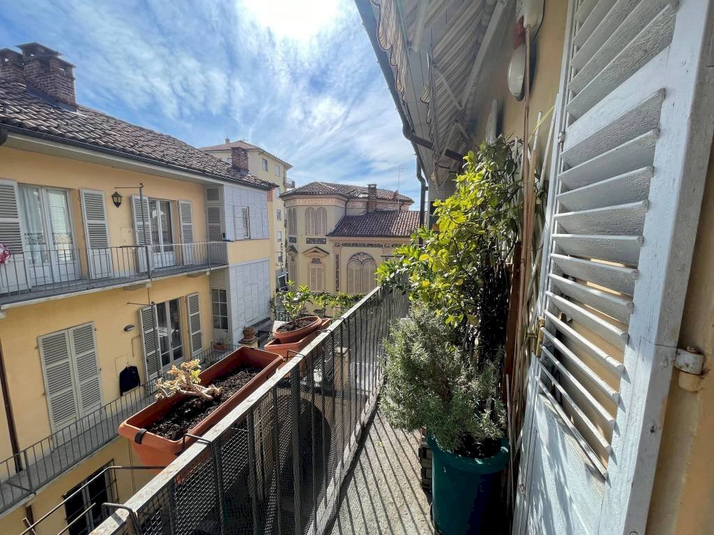 Balcone - Quadrilocale via Cesare Balbo, 2, Chieri - foto 1