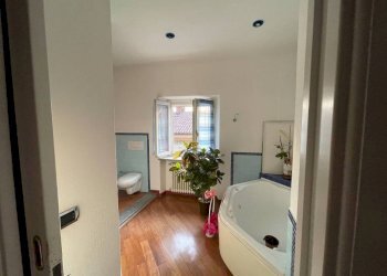 Bagno - Quadrilocale via Cesare Balbo, 2, Chieri - foto 25