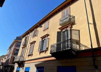 Facciata - Quadrilocale via Cesare Balbo, 2, Chieri - foto 32