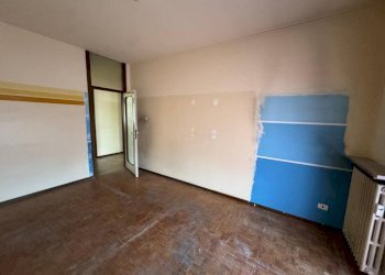 Camera da letto - Quadrilocale via Vittorio Veneto, 11, Varese - foto 9