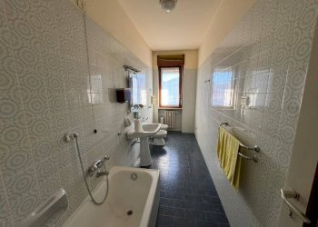 Bagno - Quadrilocale via Vittorio Veneto, 11, Varese - foto 31