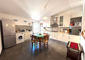 Cucina - Appartamento via Luigi Maria d'Albertis, Genova (zona Voltri) - foto 15