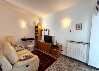 Salone - Appartamento via Luigi Maria d'Albertis, Genova (zona Voltri) - foto 17