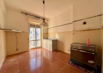 Cucina - Trilocale via Lodovico Calda, Genova (zona Sestri Ponente) - foto 11