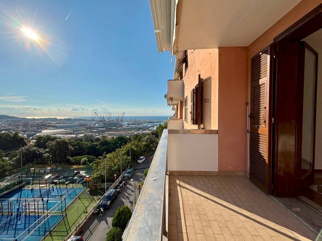 Terrazzo - Four-room apartment viale Villa Gavotti, Genova (neighborhood Pegli) - photo 1