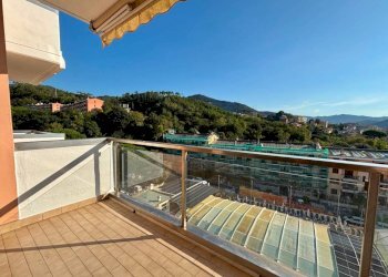 Terrazzo - Quadrilocale viale Villa Gavotti, Genova (zona Pegli) - foto 7
